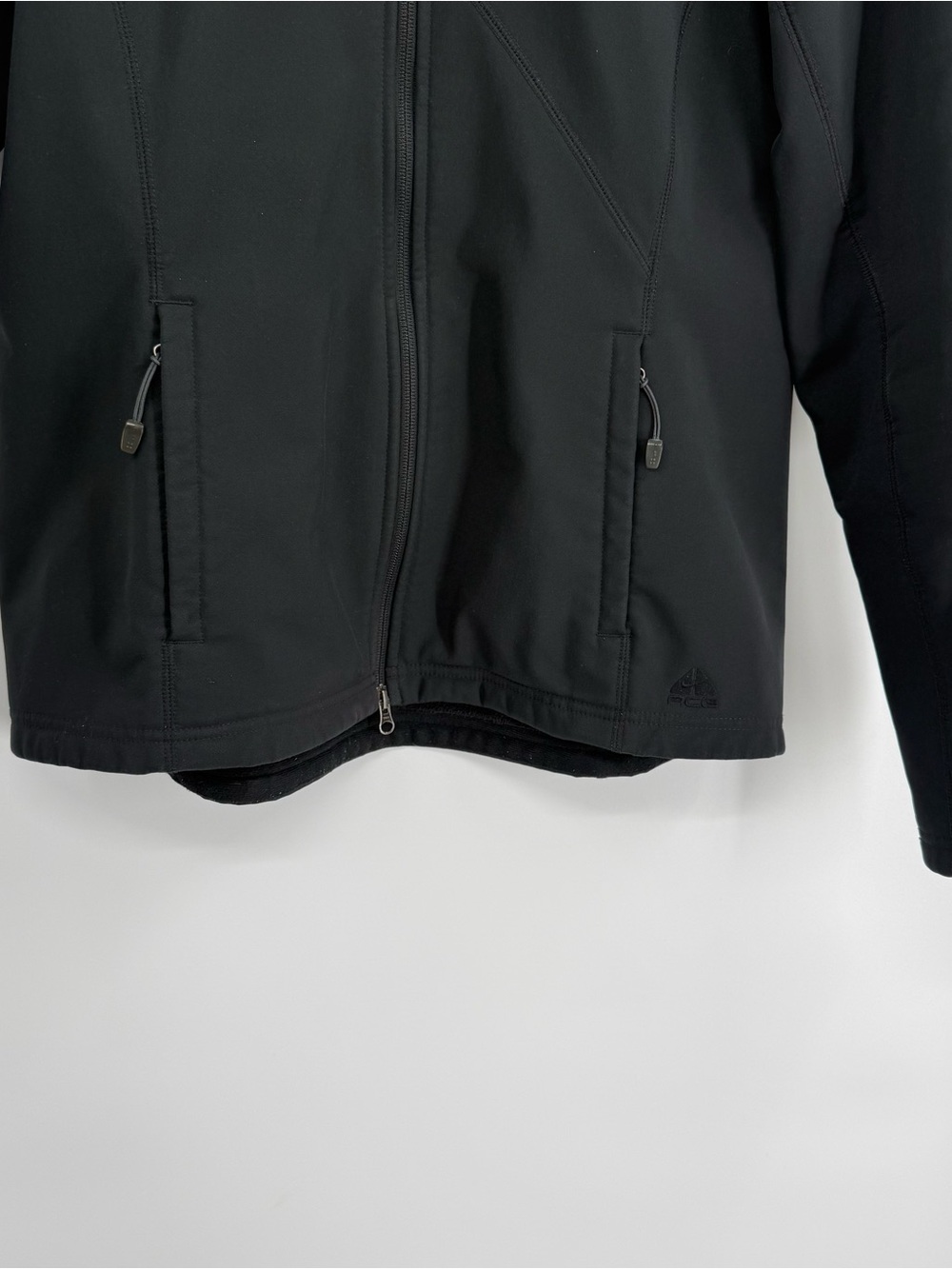Nike ACG Jacket Womens L Black Softshell Fleece Lined Hiking Full Zip Outdoor - Picture 5 of 8